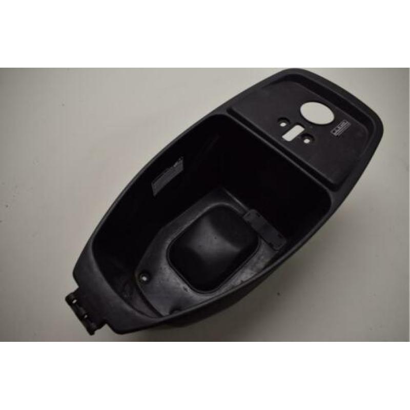 Helmbak voor BTC Riva / AGM VX 50 / Turbho RL50