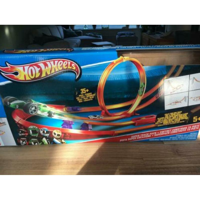 HotWheels Super Track Pack in originele doos