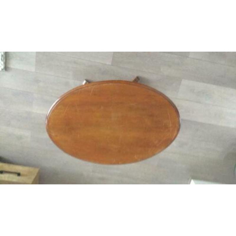 Leuke bijzettafel (antiek?)