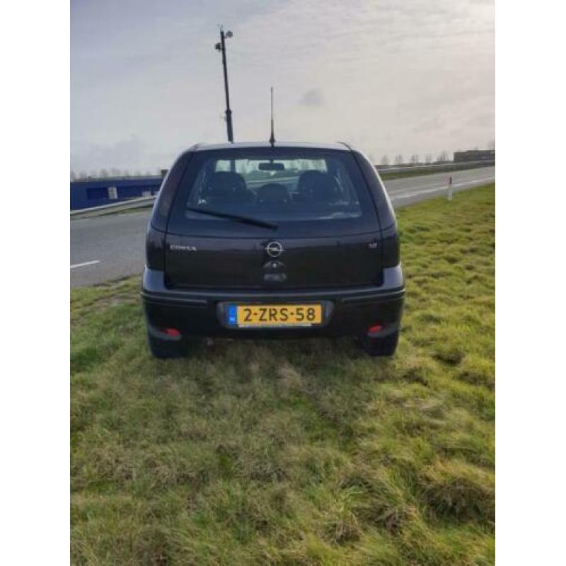 Opel Corsa 1.2-16V Elegance