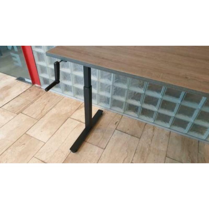 Zit/sta slinger bureau NIEUW