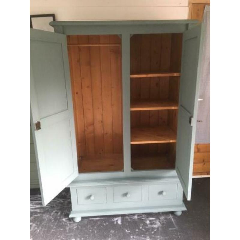 Mooie groene kast