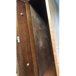 Antieke sidetable met kleplade en plank