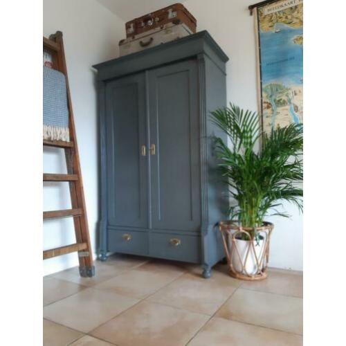 Antieke/Brocante schoolkast, winkelkast linnenkast grijs