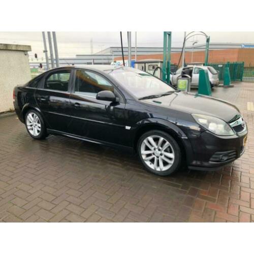 Opel Vectra 1.8 16V GTS 2006 Zwart