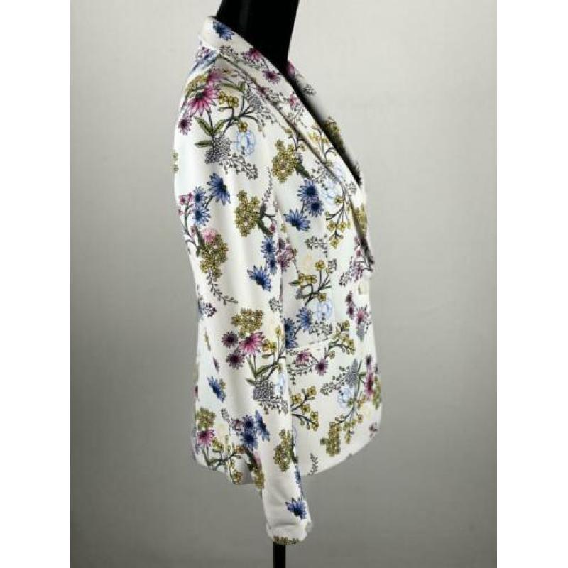 Fleurige Blazer “Floral” Ivory - Maat 40