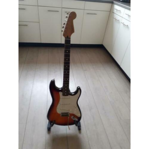 Superstrat Fender