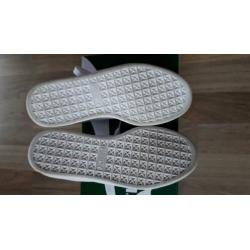 Puma sneakers in maat 37 zgan