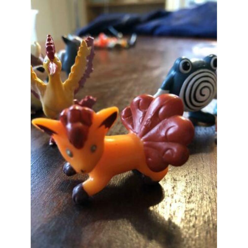 Pokemon figuurtjes
