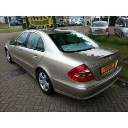 Mercedes-Benz E-klasse 320 Avantg. Luchtv. Leder. Youngtimer