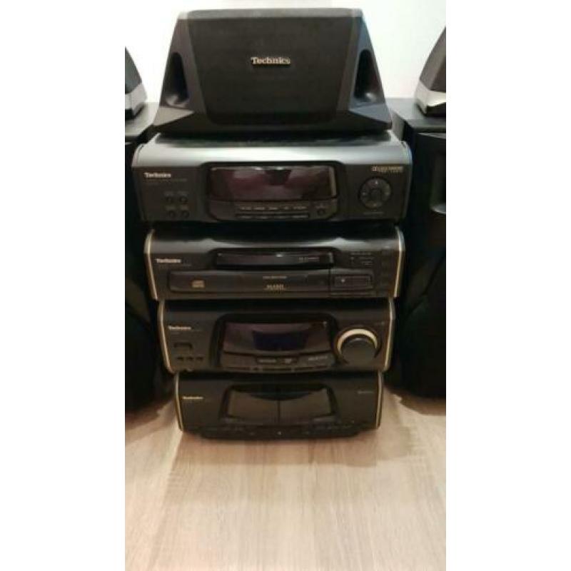 Technics stereo set