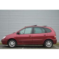 Renault Scénic 1.8-16V Expression Sport | APK | Dubbel Schui
