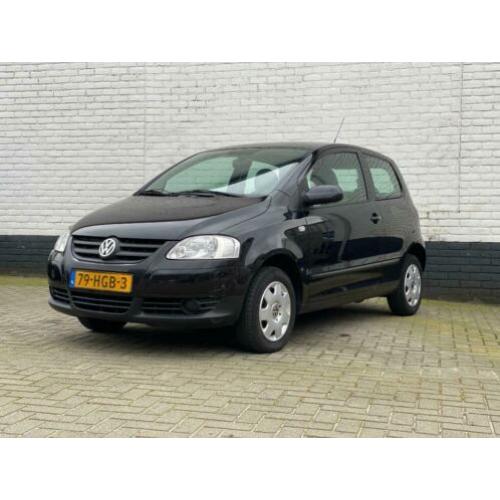 Volkswagen FOX 1.2 40KW 2008 Zwart Airco Elec.ramen 1ste EIG