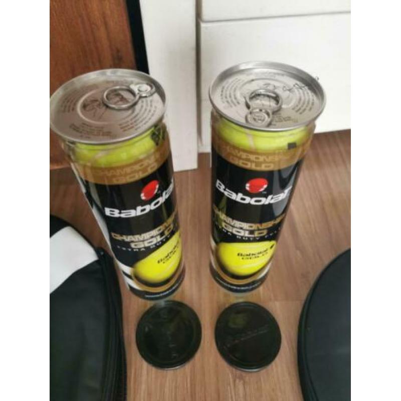Babolat tennis rackets plus sport tas en tennisballen