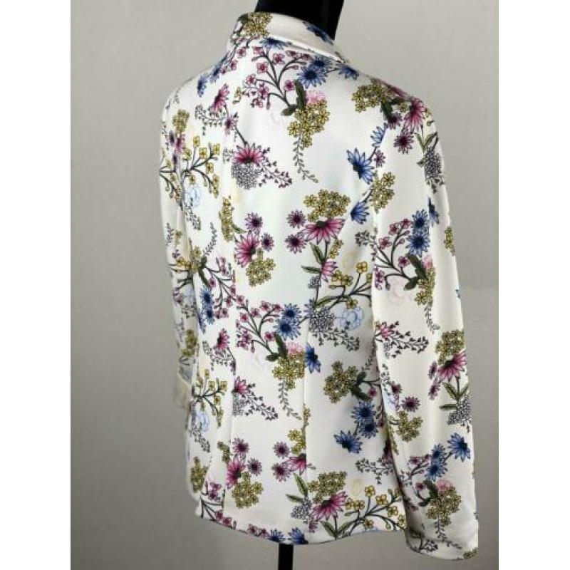 Fleurige Blazer “Floral” Ivory - Maat 40
