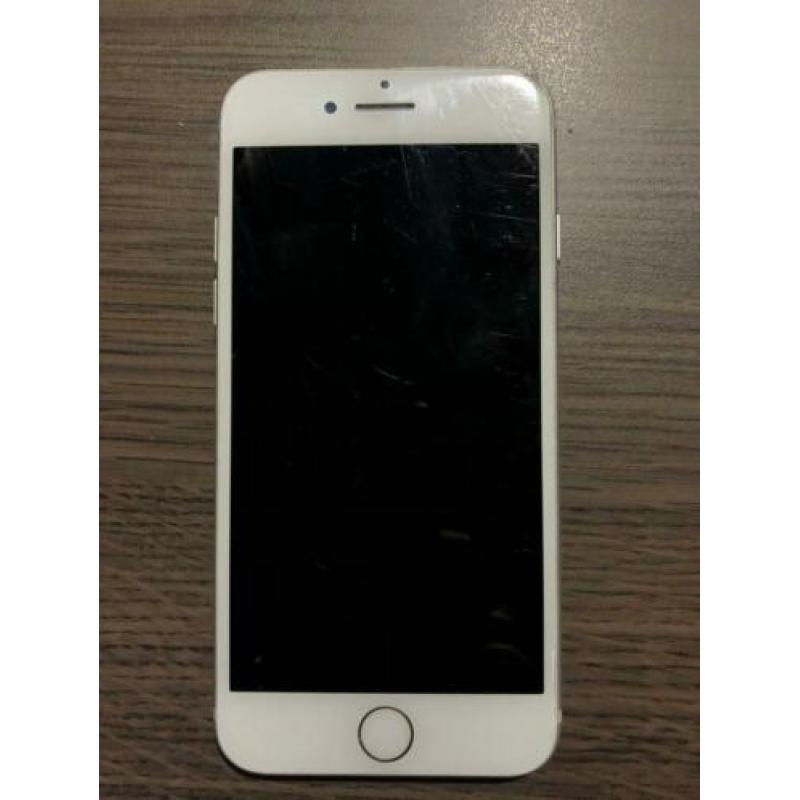 iPhone 7, 128 GB, zilver