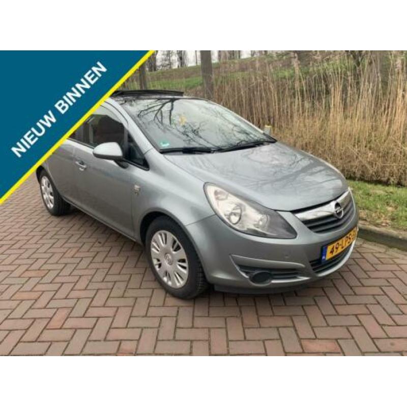 Opel Corsa 1.2-16V 111 Edition
