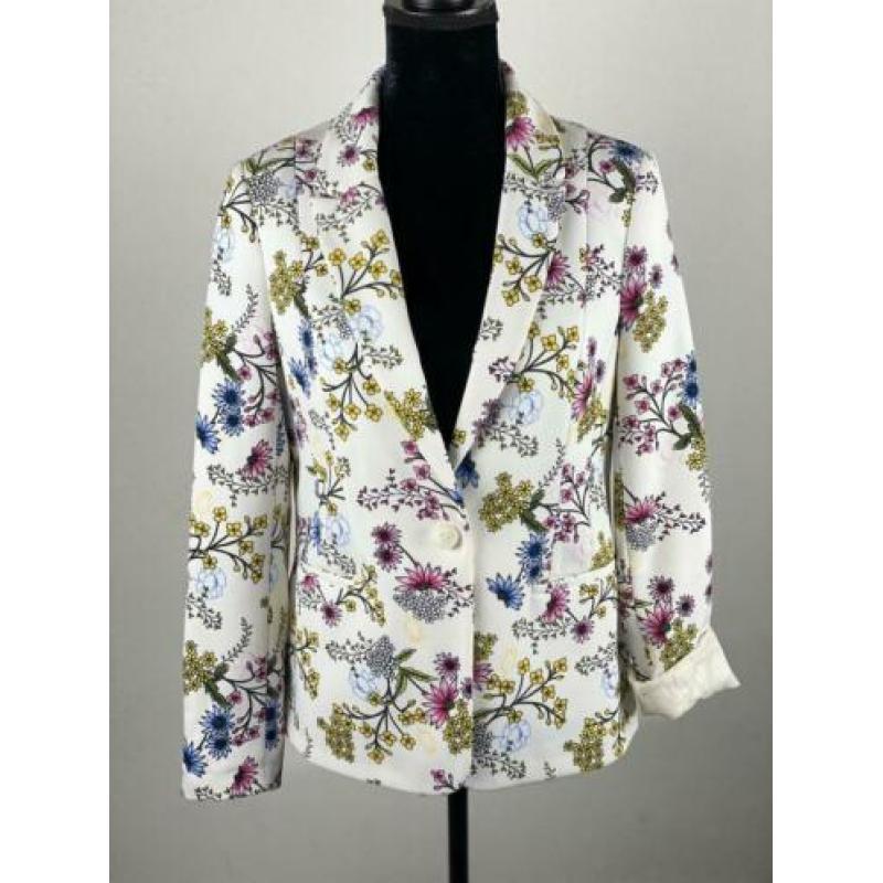 Fleurige Blazer “Floral” Ivory - Maat 40