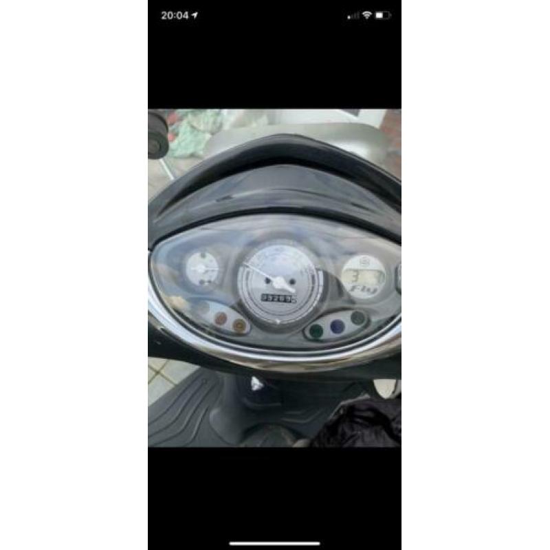 Piaggio Fly 4T 2018 incl 4* slot