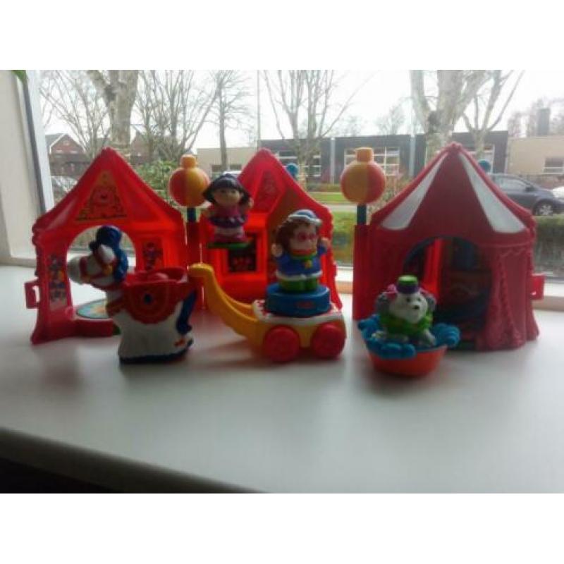 Fisher price Little people