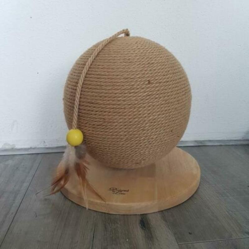 Nieuw krabbol - krabpaal