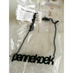 Zwarte Pannekoek ketting, naked Design, toren C, naamketting