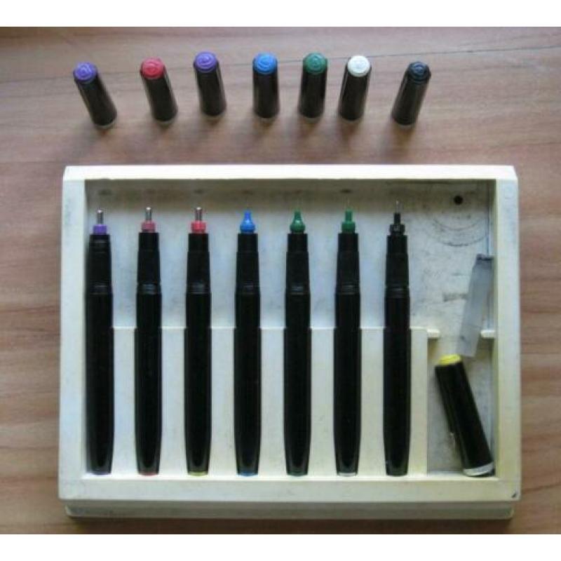 Doos met 7 Staedler Rapidograph Technical Drawing Pens