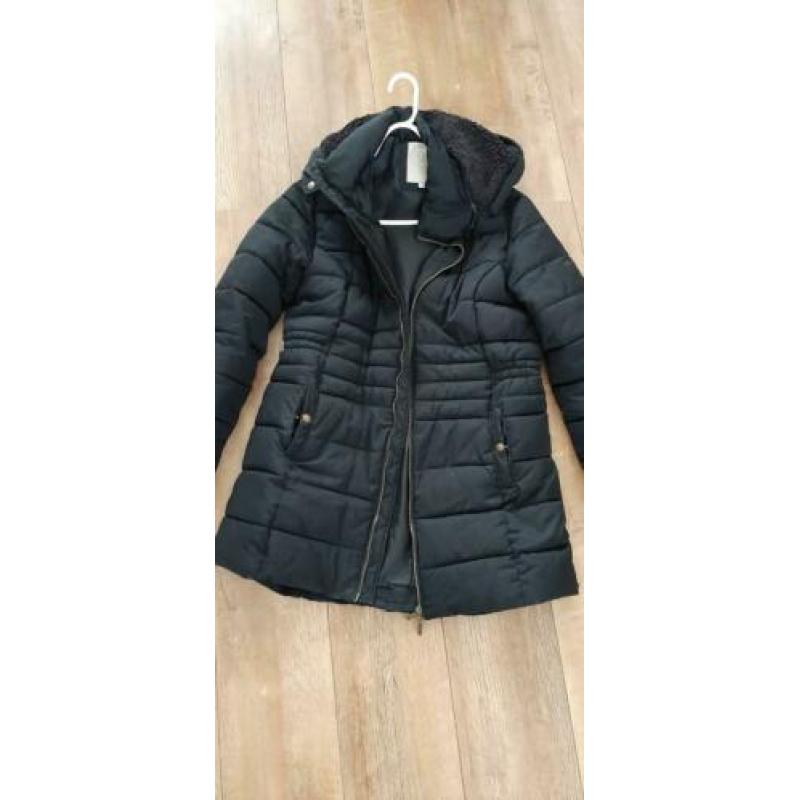 Zwarte Damesjas maat L...gekocht Jeans Center..gedragen