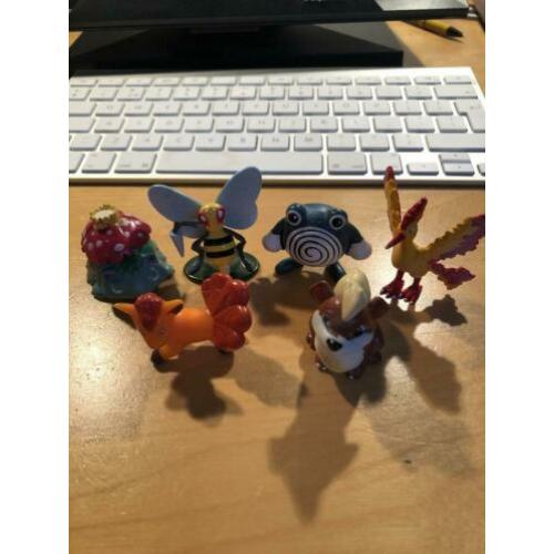 Pokemon figuurtjes