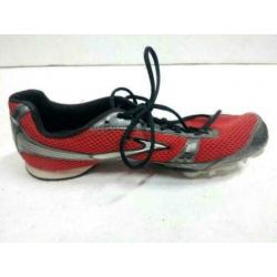 Brooks spikes maat 39 (25cm)