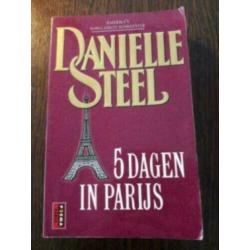 m1 DANIELLE STEEL - DIVERSE TITELS