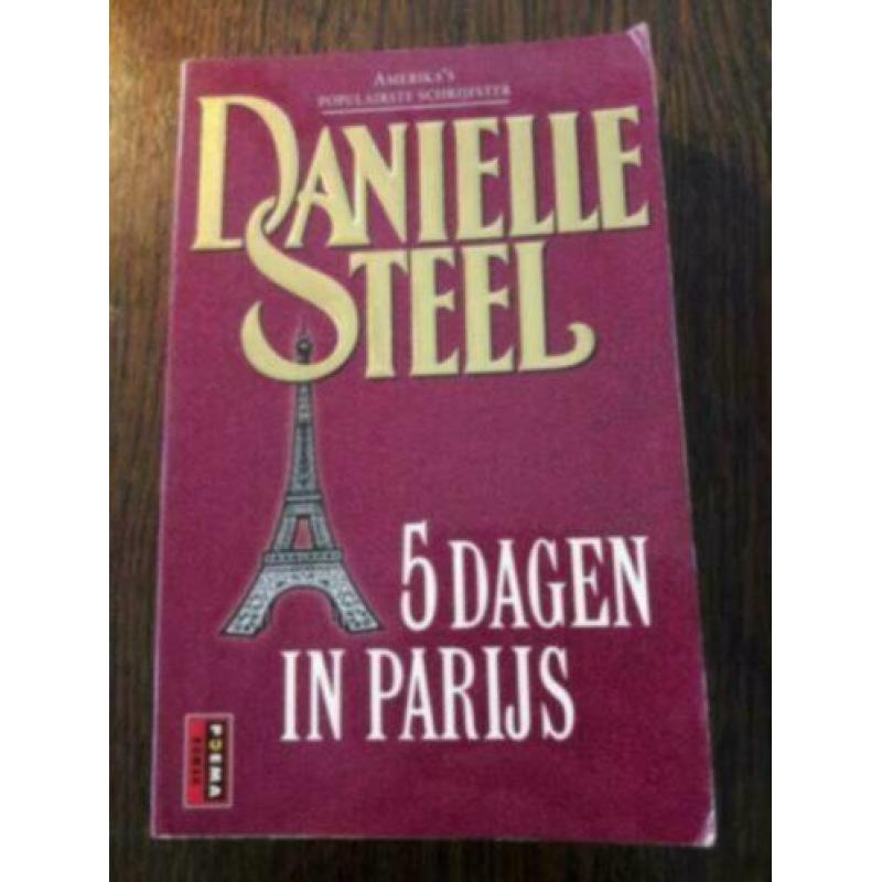 m1 DANIELLE STEEL - DIVERSE TITELS