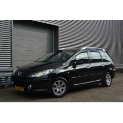 Peugeot 307 SW 1.6-16V Pack 6 Zitplaatsen Airco Pano. dak +