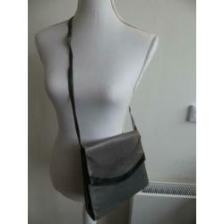 Grijs leren vintage damestas of clutch - netjes!