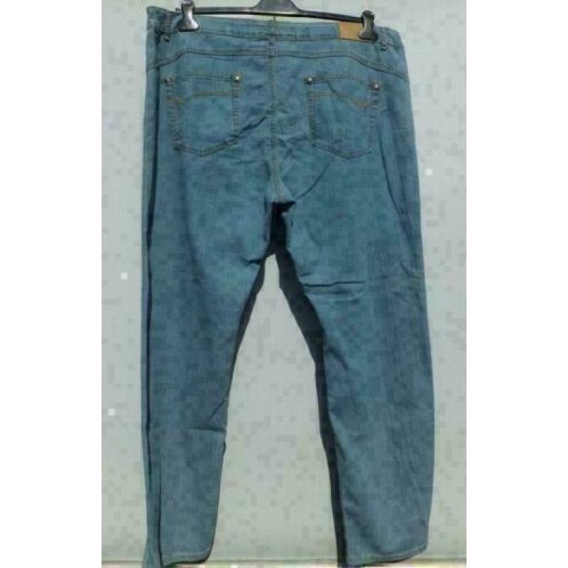 ZHENZI lichte stretch spijkerbroek mt 50