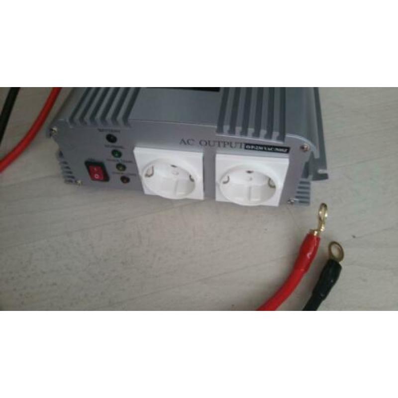 Powerinventer / omvormer