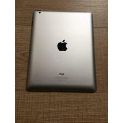 Apple IPad, 16GB met Apple beschermhoes en oplaadstekker