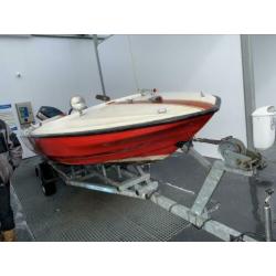 Speedboot opknapper te koop Vega 450 zonder trailer