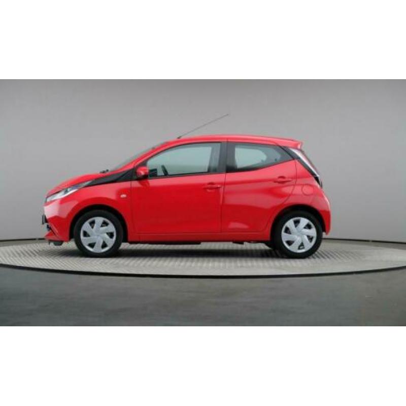 Toyota Aygo 1.0 VVT-i X-play. Airconditioning, Bluetooth, Ca