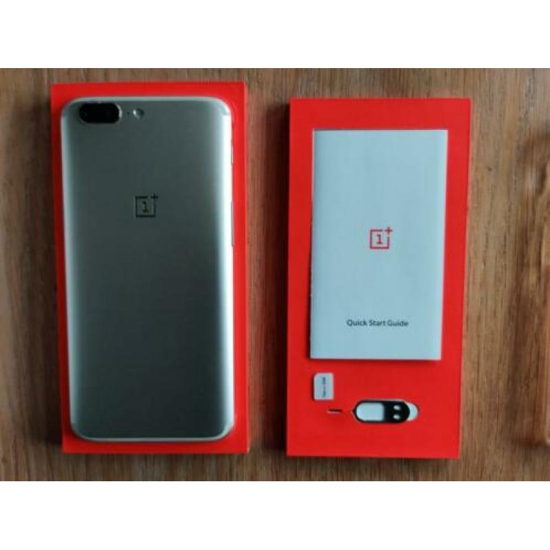 Oneplus 5 64 GB ROM / 6 Gb RAM