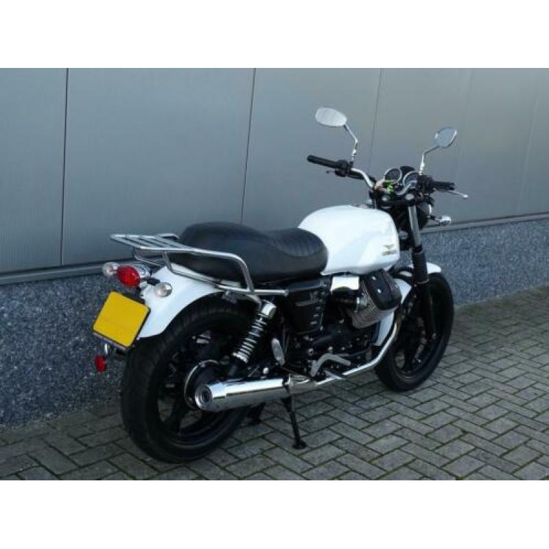 Moto Guzzi V 7 STONE (35KW MOGELIJK) (bj 2014)