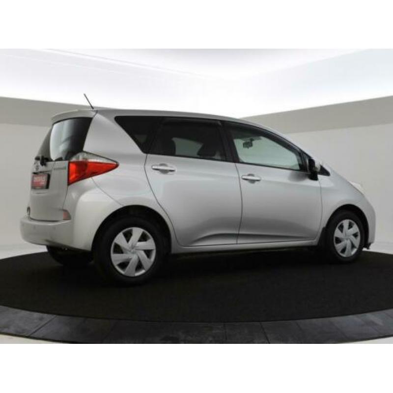 Toyota Verso-S 1.3 VVT-i Dynamic Automaat