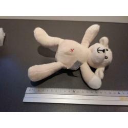 Hema schaap knuffel 19 cm crème met rode x op de buik