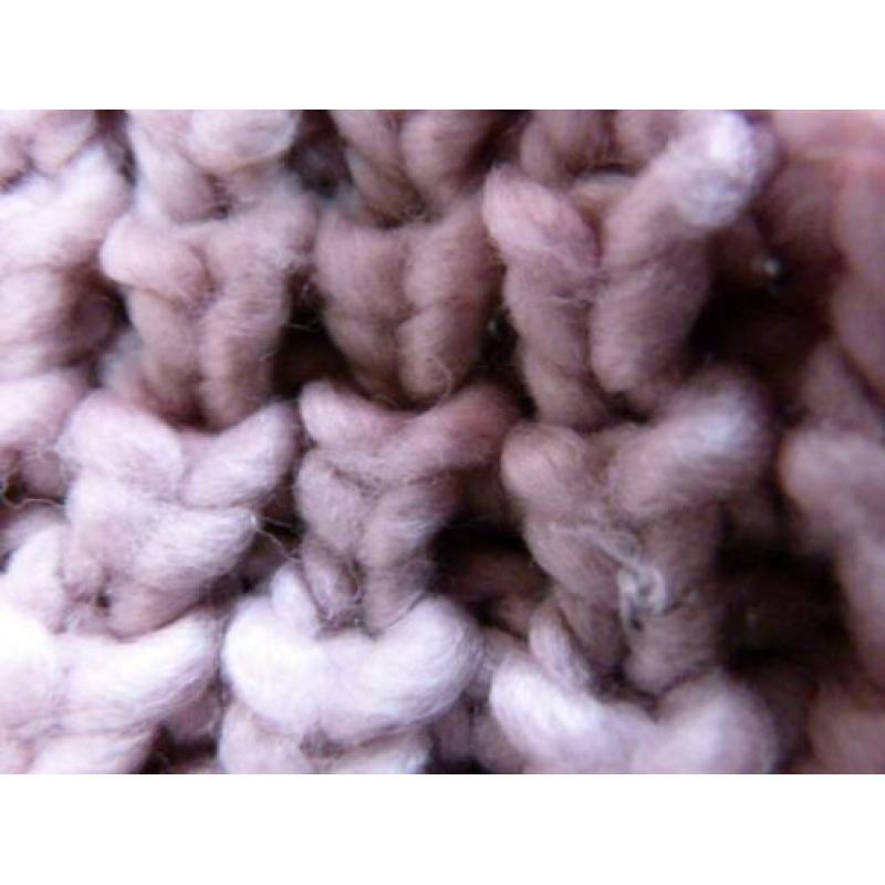 Muts, oud roze, als nieuw
