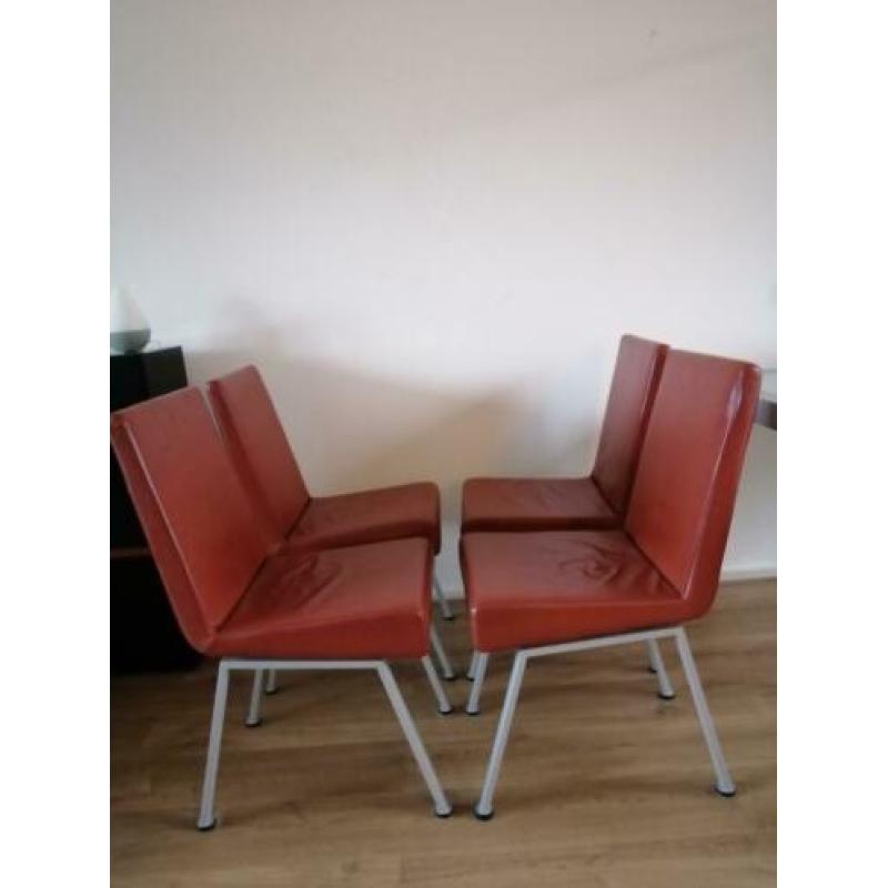 Avanti tafel glas uitschuifbaar met 4 stoelen leer terra