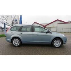 Ford Focus Wagon 1.8 Limited Trekhaak, Navigatie, PDC achter