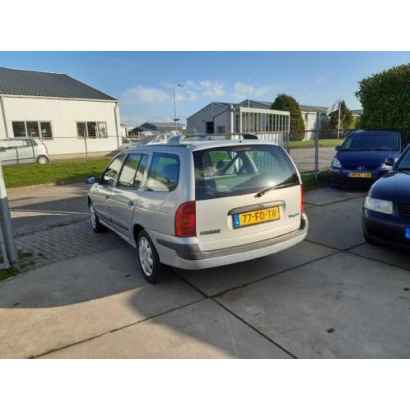 Goede Renault Megane 1.6 16V Break 2000 / APK maart 2020