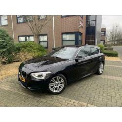 BMW 1-Serie 114I M-Pakket, Xenon, Leder, Origineel NL Auto!