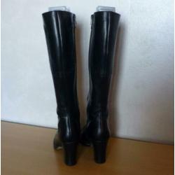 Zwarte stevige laarzen met veters Maat 37