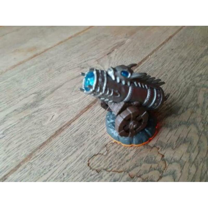 skylander giants